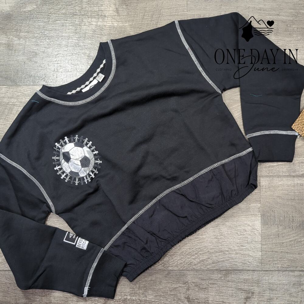 Umbro Soccer Sweatshirt Size M (10/12)